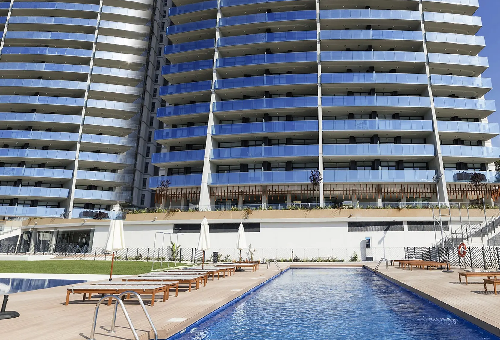 Sunset Drive Mar Holidays